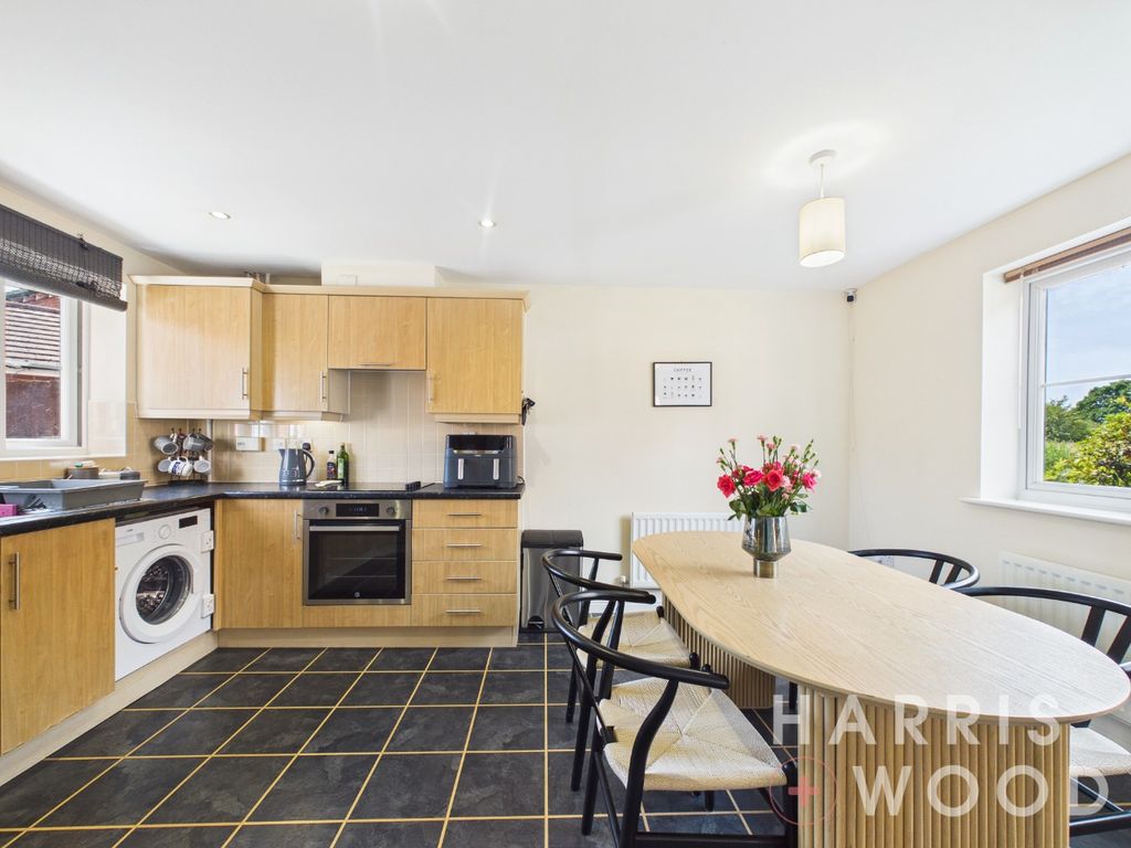 Property photo 2 of 19 5347602