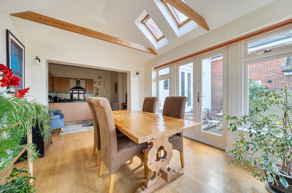 Property photo 3 of 25 1424260-24-69B1Aa...