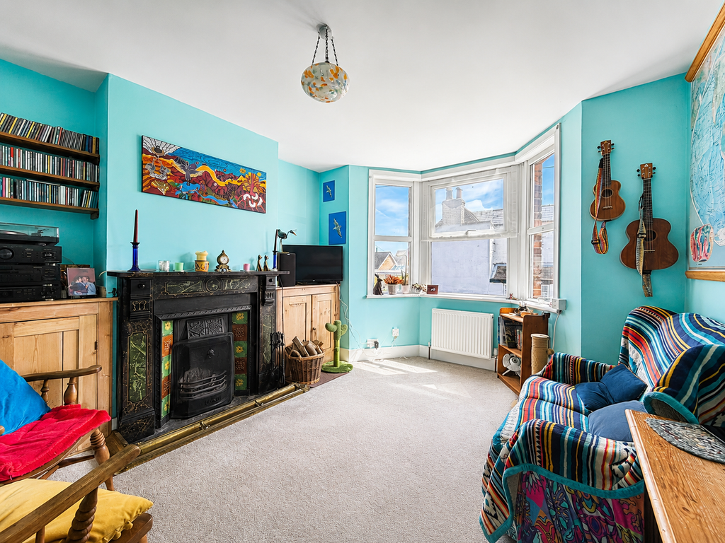 Property photo 3 of 13