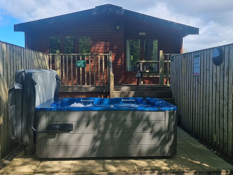 Property photo 2 of 13 Campsie Glen Lodge 2 Hot Tub2
