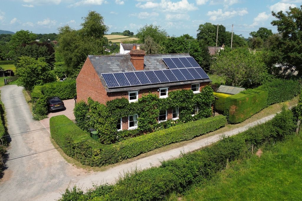 Property photo 1 of 30 Drone Front (2)