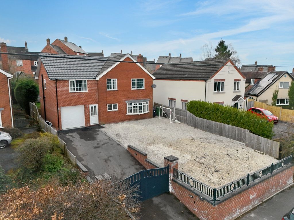 Property photo 1 of 32 3868372