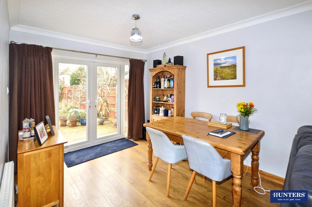 Property photo 3 of 12 Dining Room