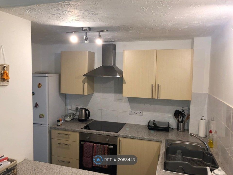 Property photo 3 of 8