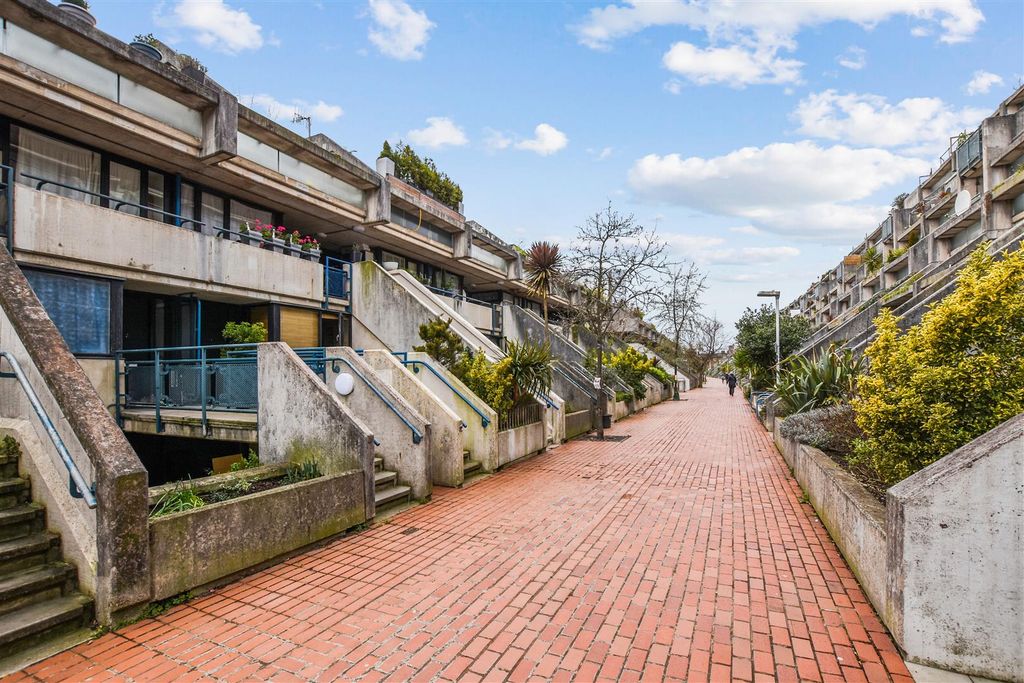 Property photo 2 of 15 9.Jpg