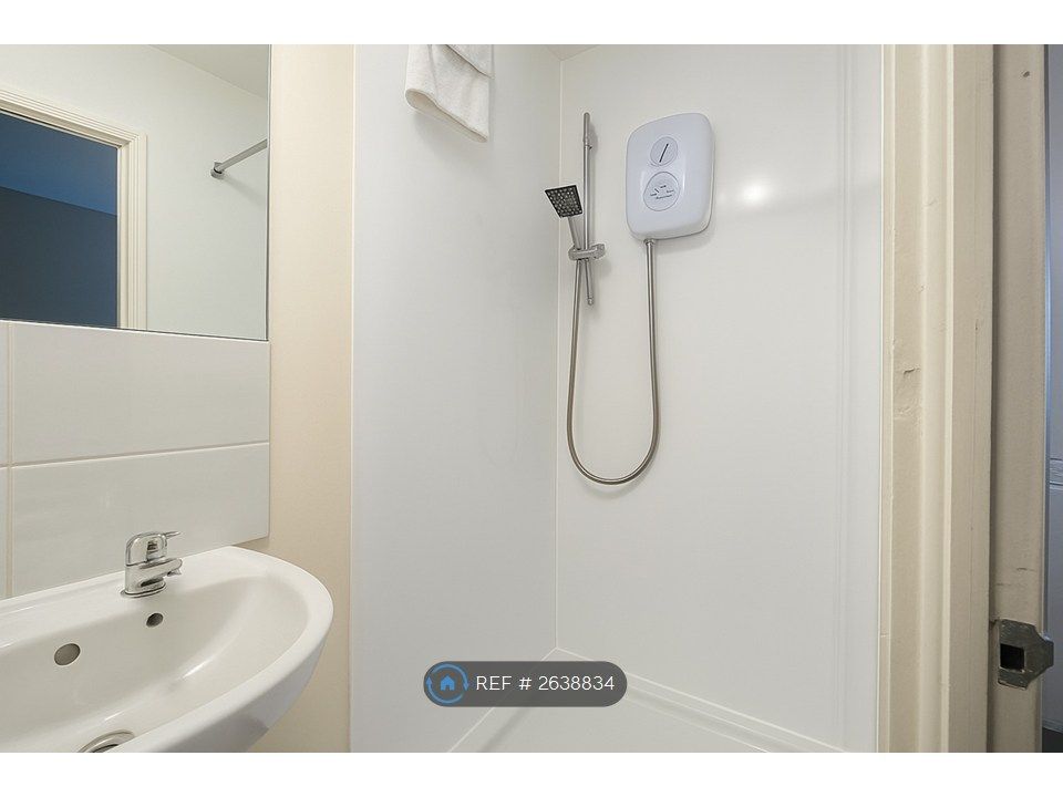 Property photo 3 of 3