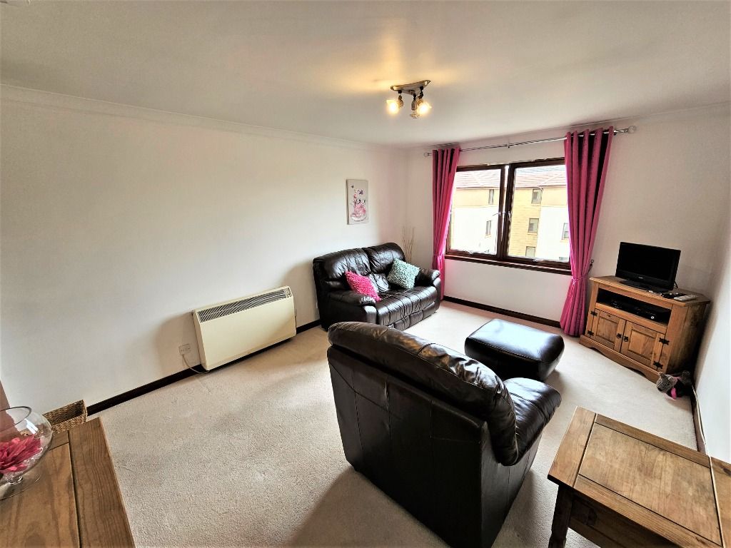 Property photo 3 of 14 Photo 3