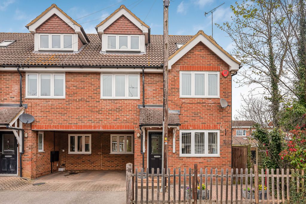 Property photo 1 of 26 External