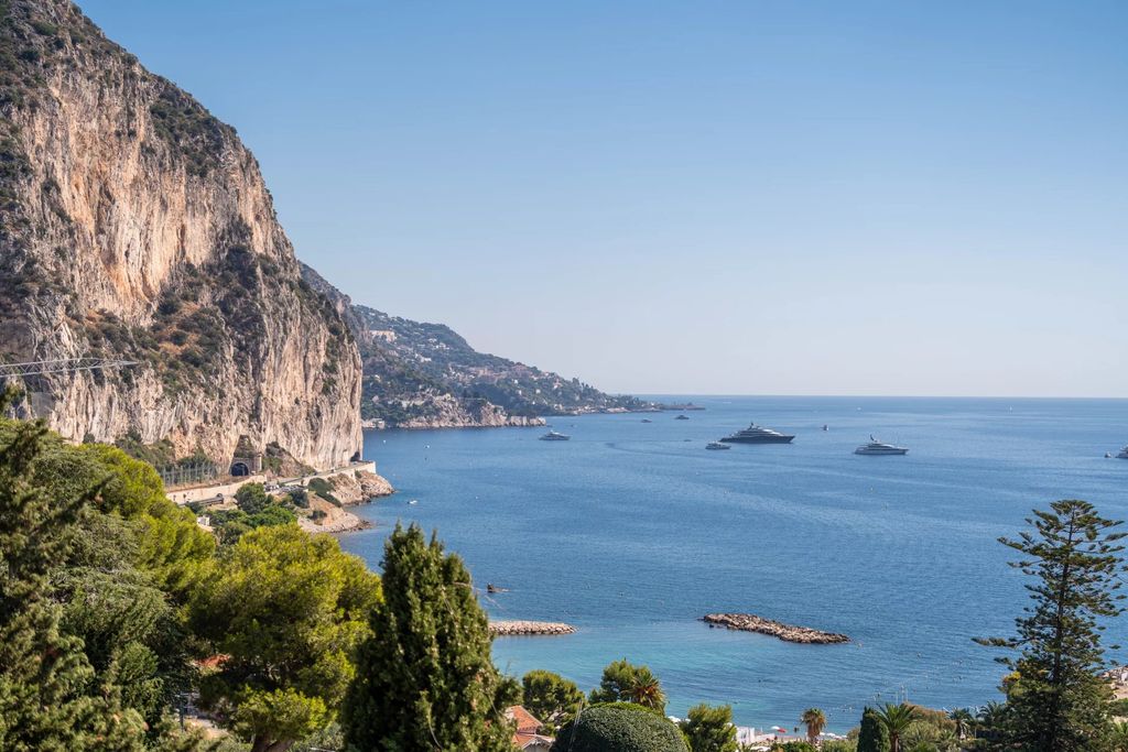 Property photo 1 of 54