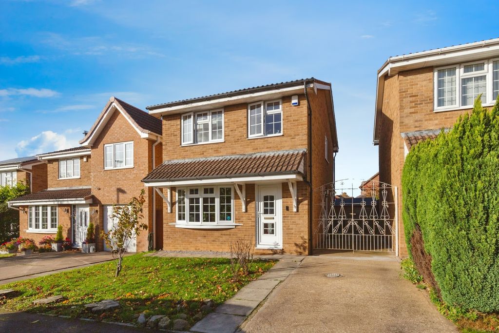 Property photo 1 of 15 Pbox-Img.Jpg