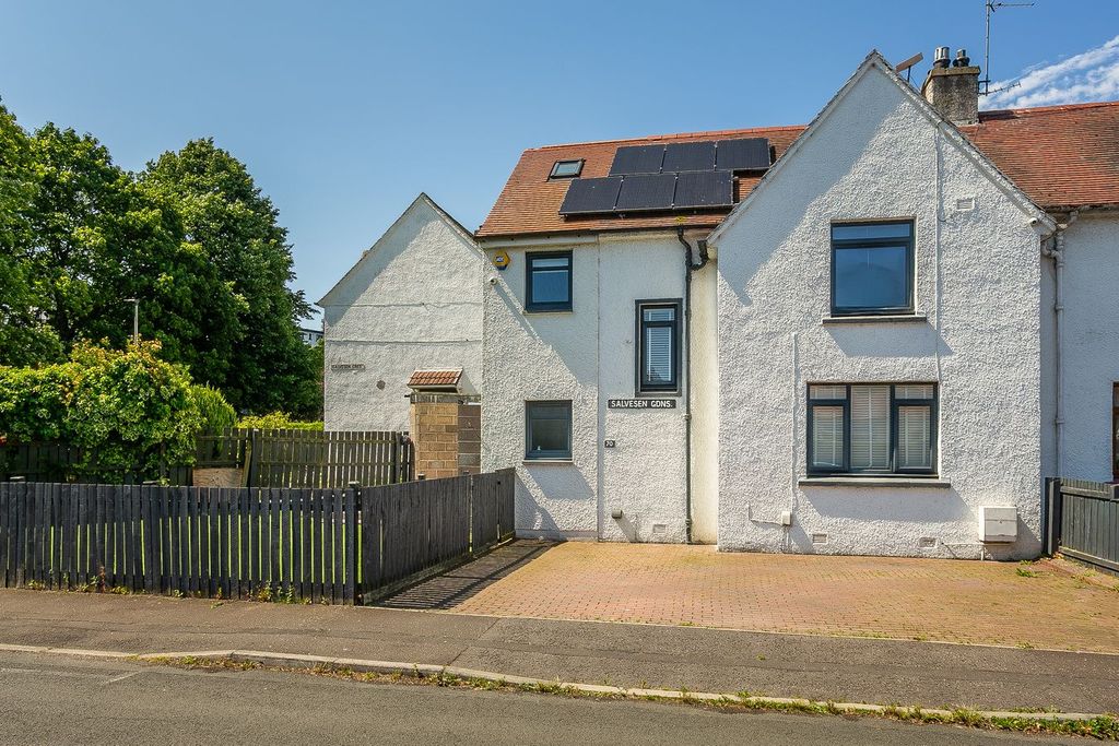Property photo 1 of 33