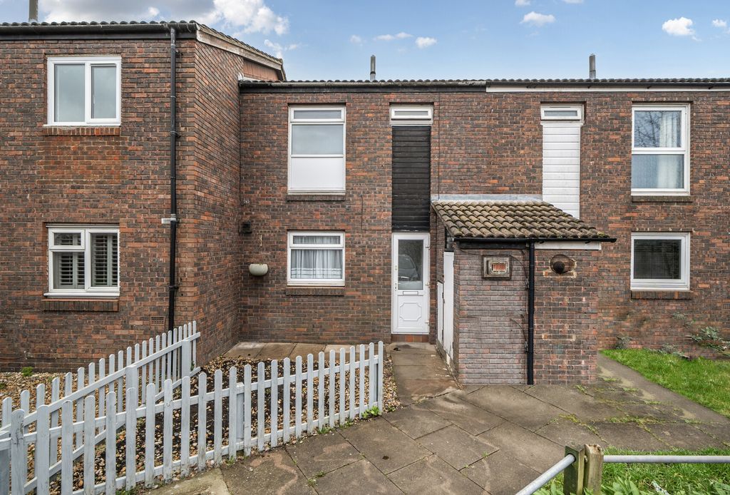 Property photo 1 of 10 External