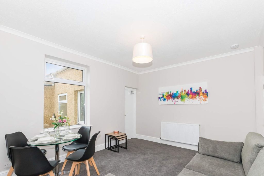 Property photo 3 of 14 Photo 3