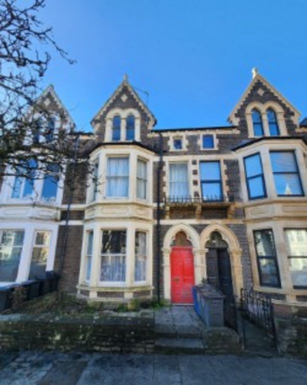 Property photo 1 of 10