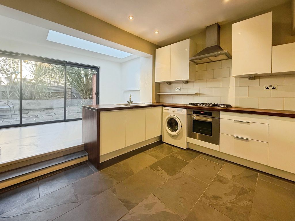 Property photo 2 of 12 Open Plan Kitchen