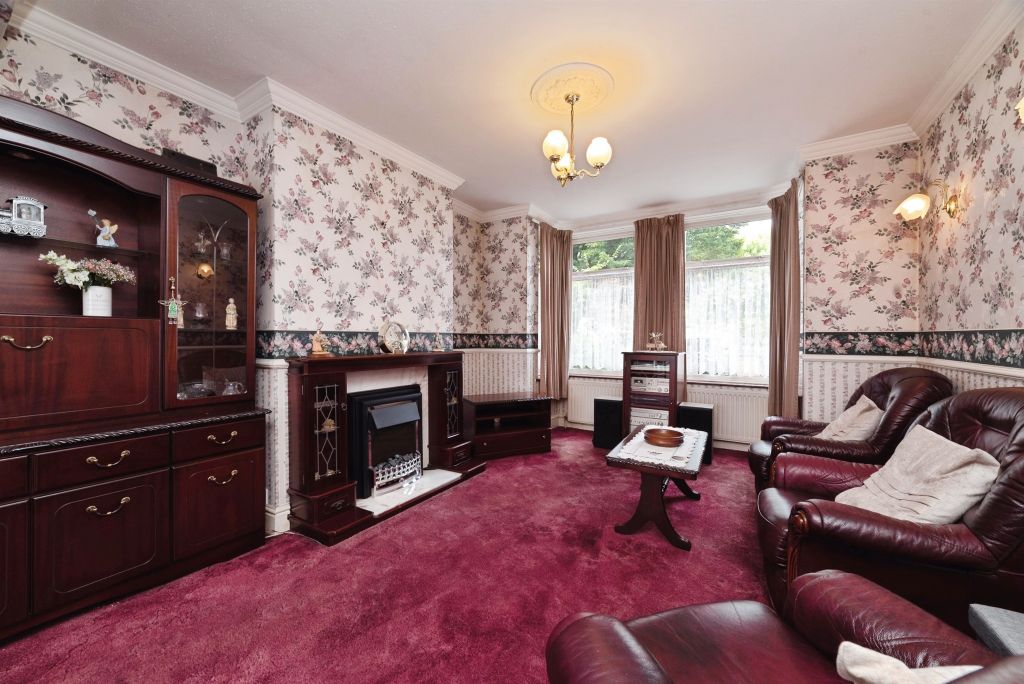Property photo 2 of 18