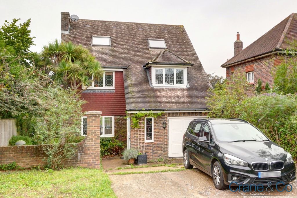 Property photo 1 of 38