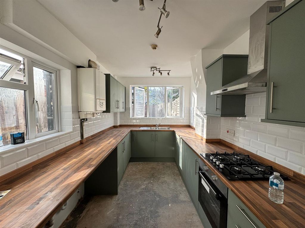 Property photo 3 of 10 Whatsapp Image 2026-04-10 At 9.48.34 Am (7).Jpeg