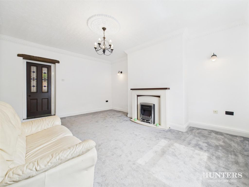 Property photo 3 of 19 Cam03792G0-Pr0298-Still001.Jpg