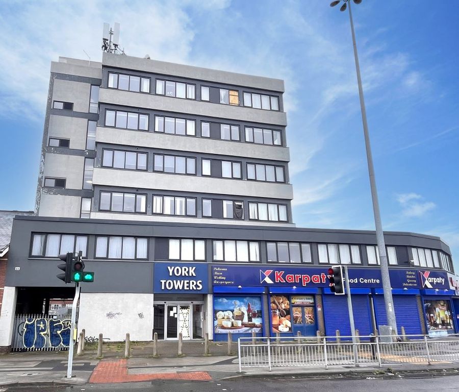 Property photo 1 of 9