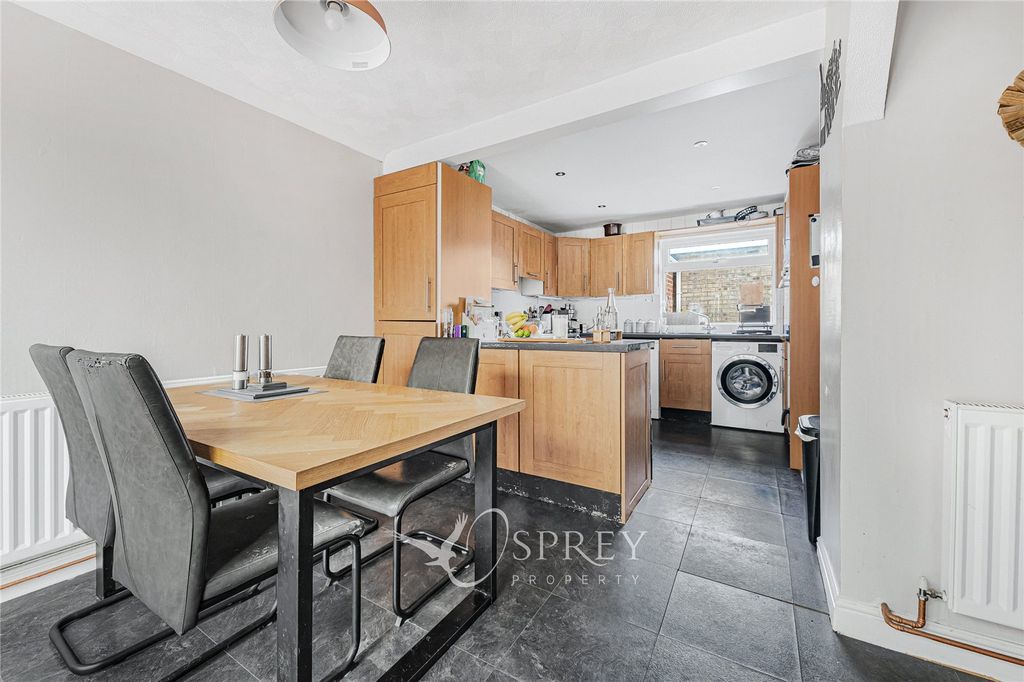 Property photo 3 of 16 Kitchen/Diner