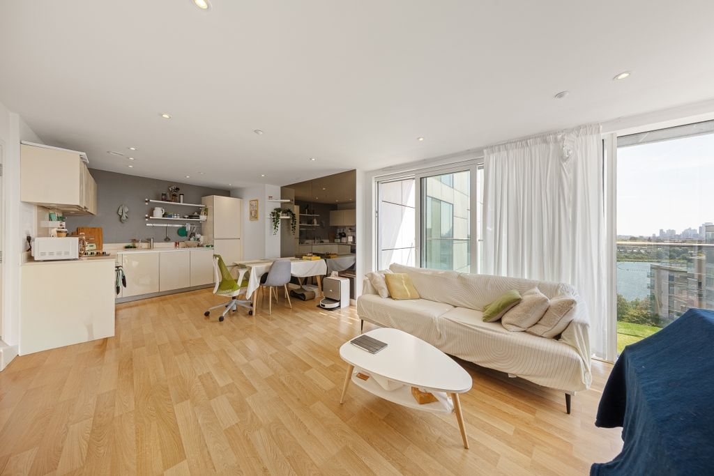 Property photo 1 of 13 094A8902