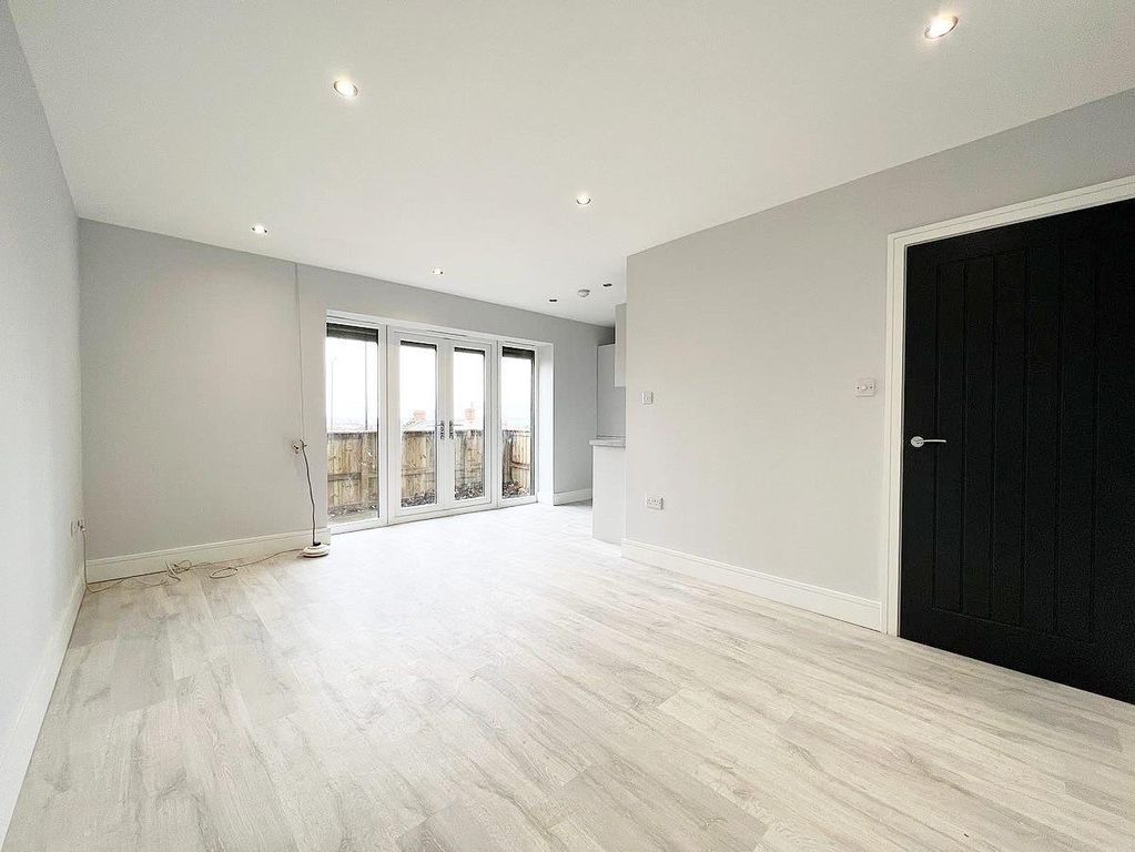 Property photo 1 of 9 313D01D5-4924-43Bb-A0B0-Ef8Abccb93Cf.Jpg