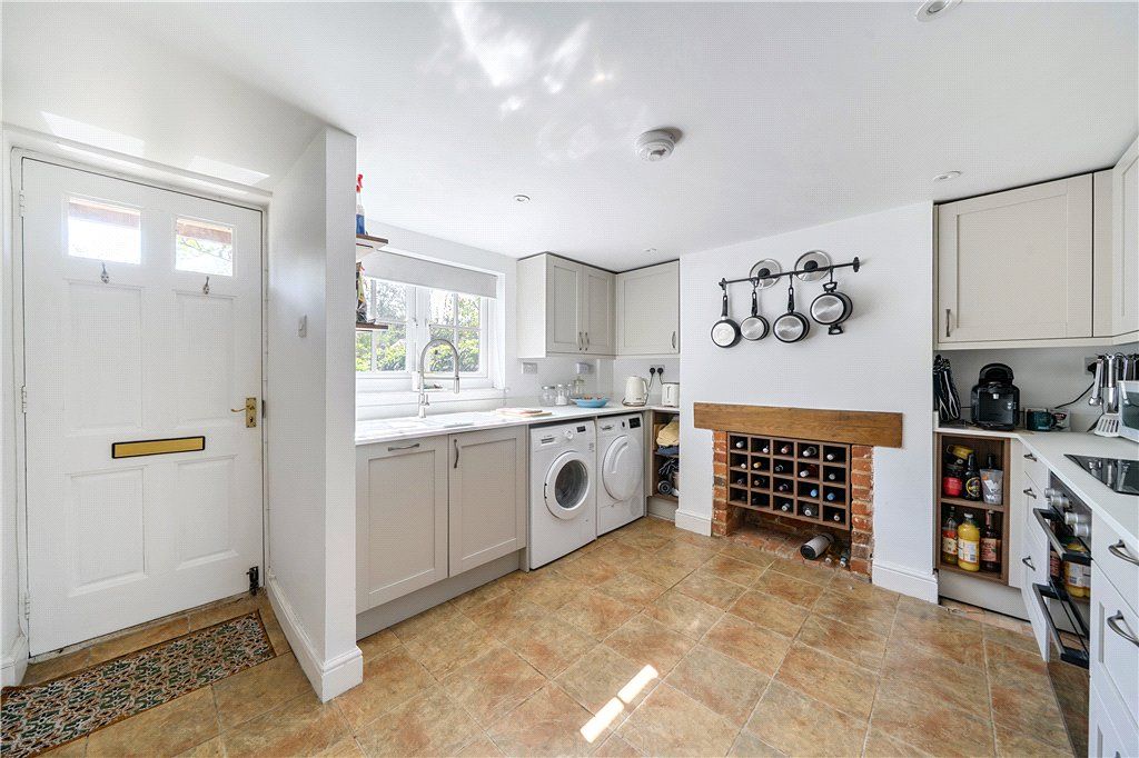 Property photo 3 of 16 Picture No. 06