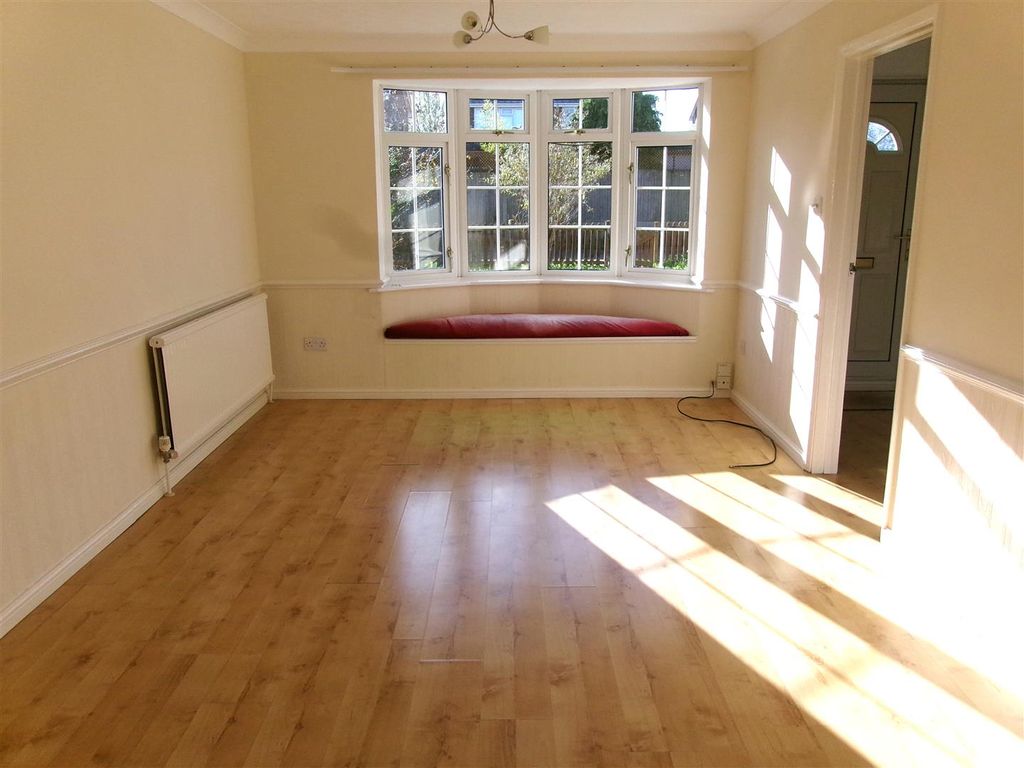 Property photo 3 of 15 100_0067.Jpg