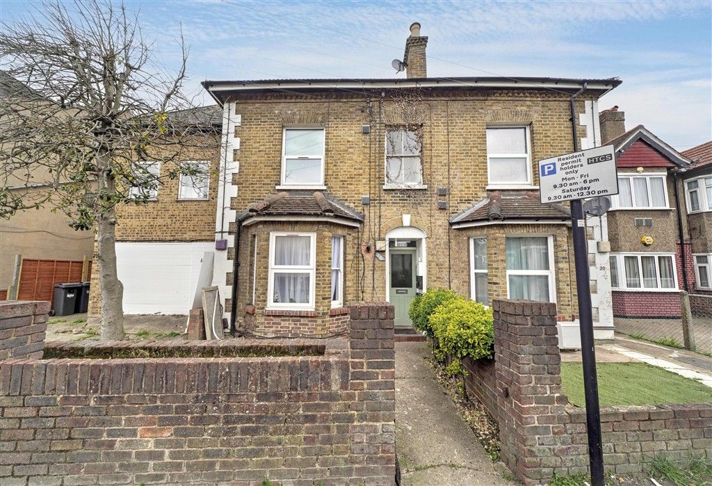 Property photo 1 of 5