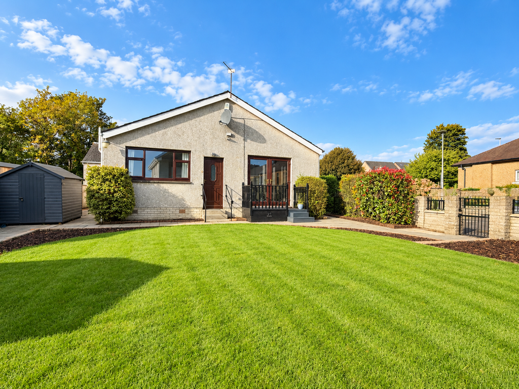 Property photo 1 of 30