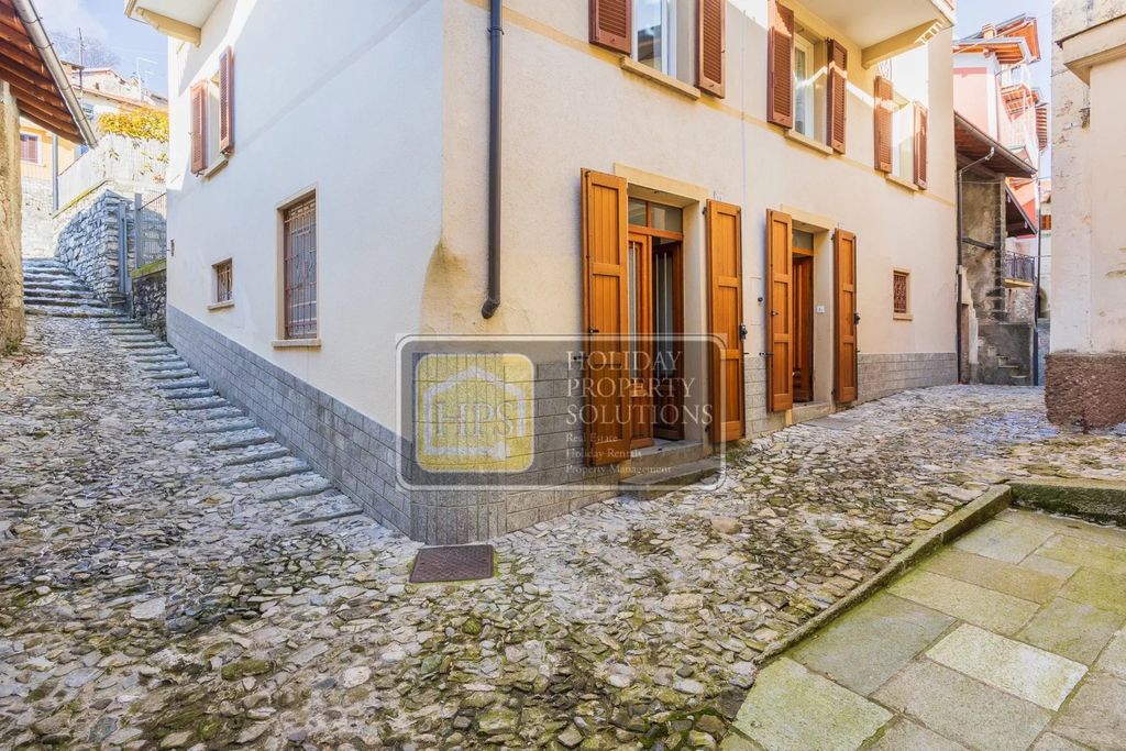 Property photo 3 of 47