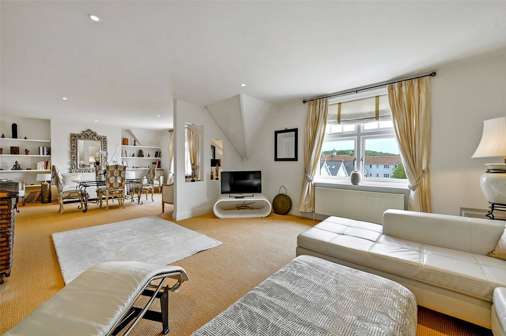 Property photo 3 of 18 Picture No. 72