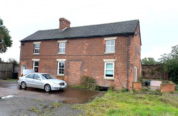 Property photo 3 of 7