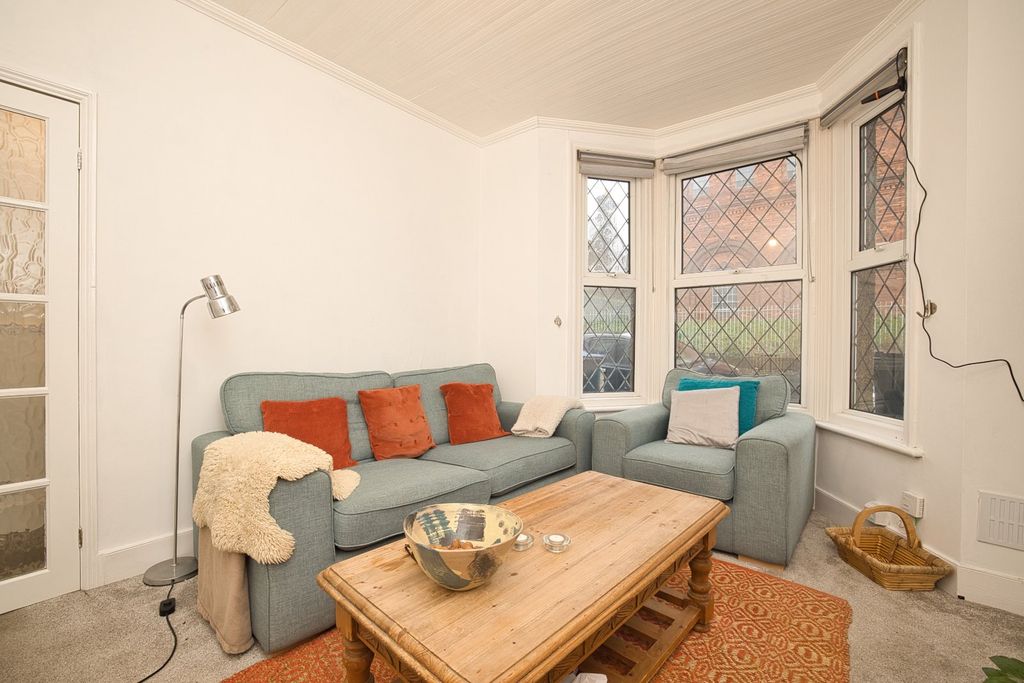 Property photo 2 of 13 Picture 2