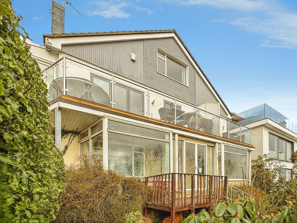 Property photo 2 of 23 Front