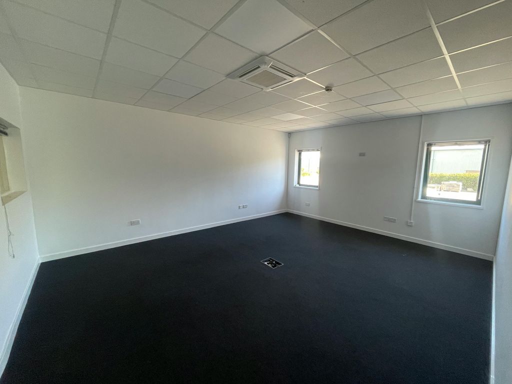 Property photo 2 of 5 293759 Photo 2.Jpg