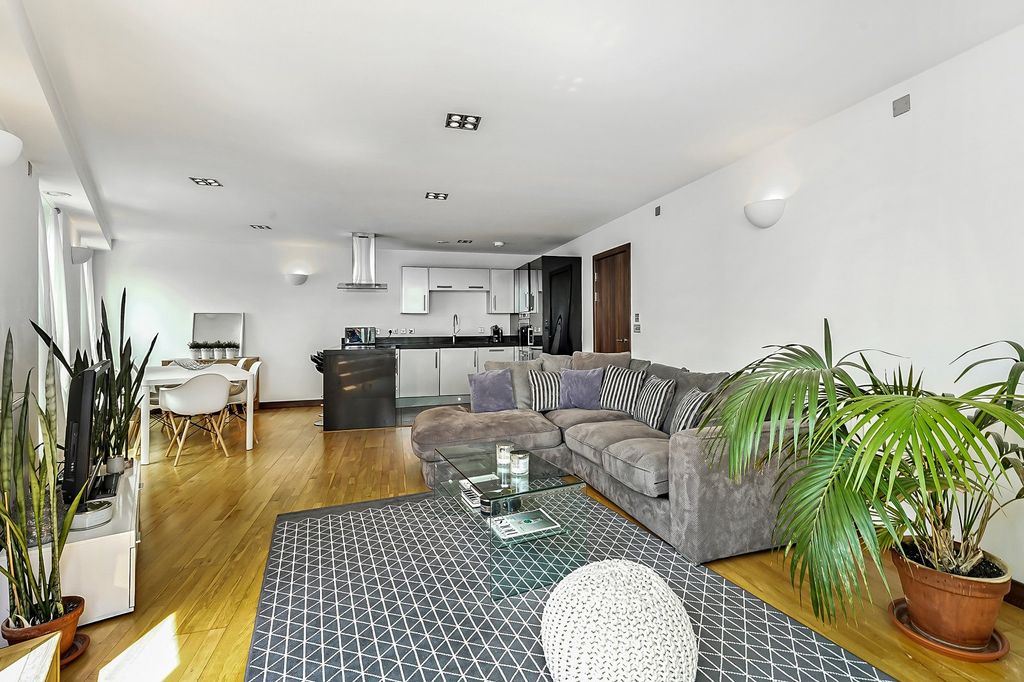 Property photo 1 of 14 Picture No. 07