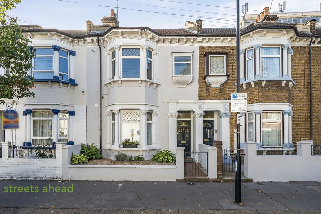Property photo 1 of 6 60376c00-2Fc7-46E...