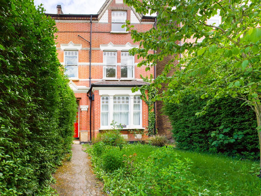 Property photo 1 of 11
