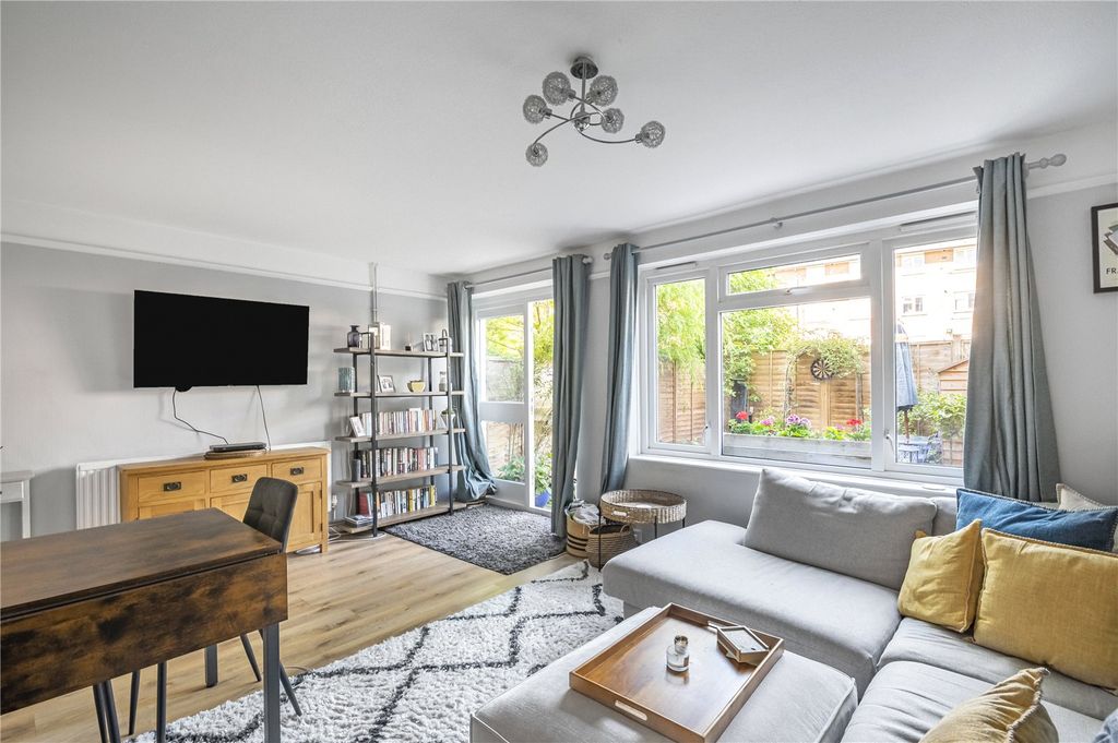 Property photo 1 of 10 Picture No. 08