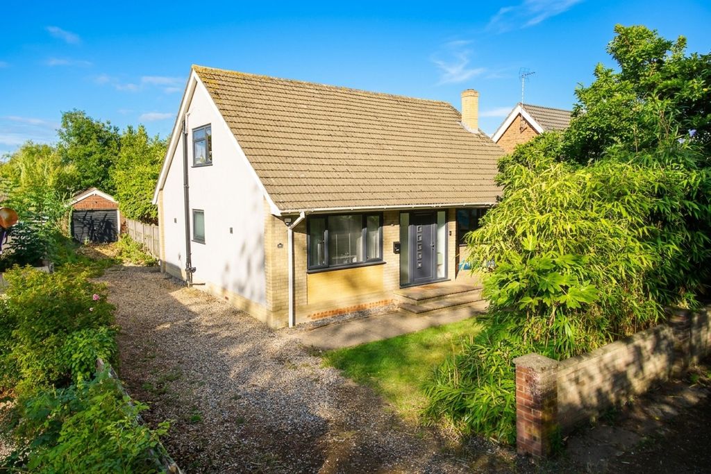 Property photo 1 of 20