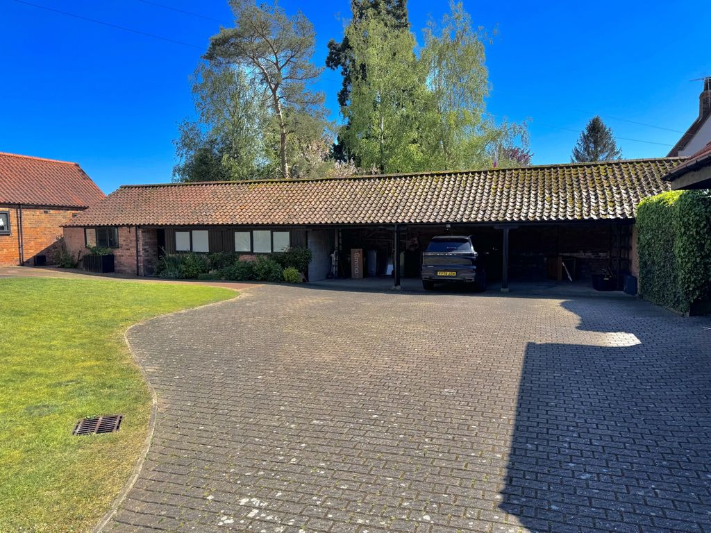 Property photo 2 of 32 Img_3864