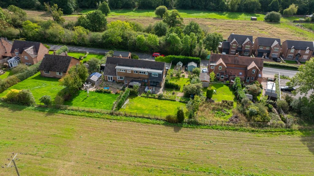 Property photo 2 of 27 Dji_20260924091649_0227_D