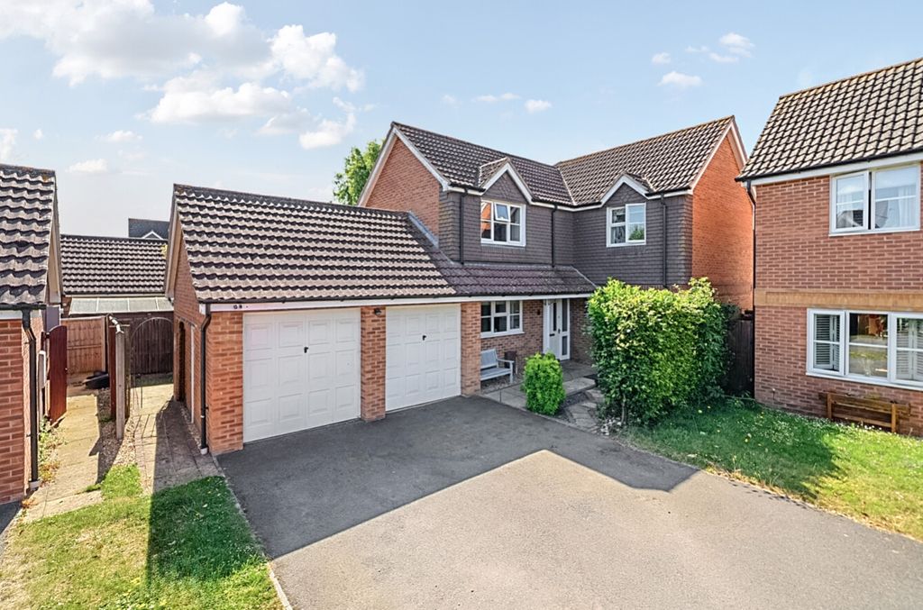 Property photo 1 of 24 -6A43800Dad46E-l-1483099 (3)