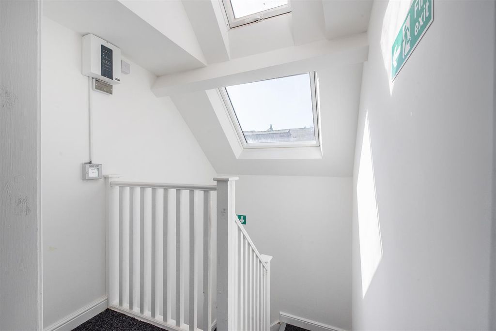 Additional image 16 of 3 bed flat for saleFleet Street, Preston PR1