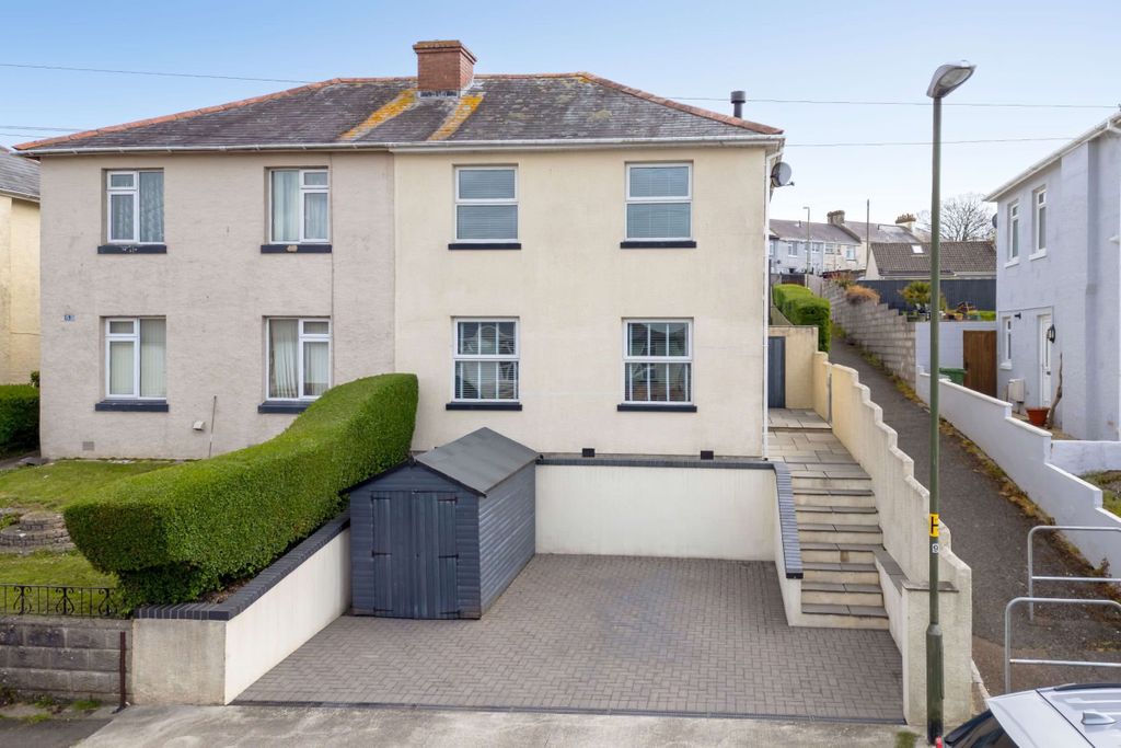 Property photo 1 of 21