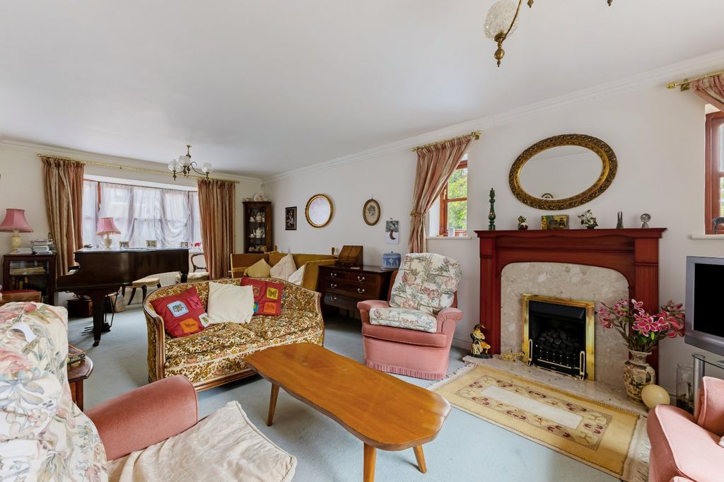 Property photo 3 of 9 Picture No. 05