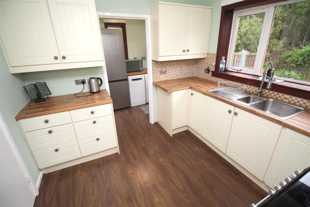 Additional image 7 of 4 bed detached house for saleMount Stuart Drive, Wemyss Bay PA18