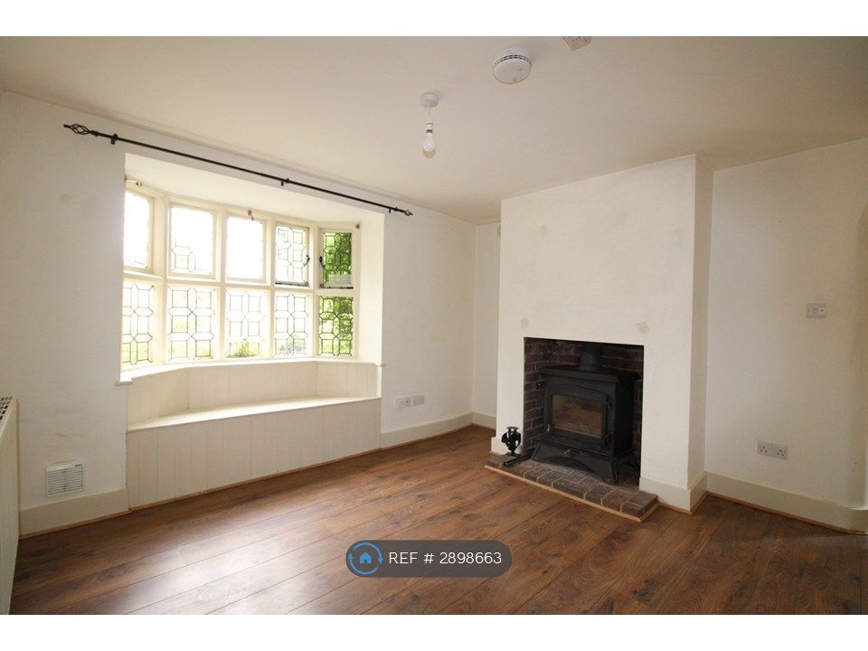 Property photo 3 of 17